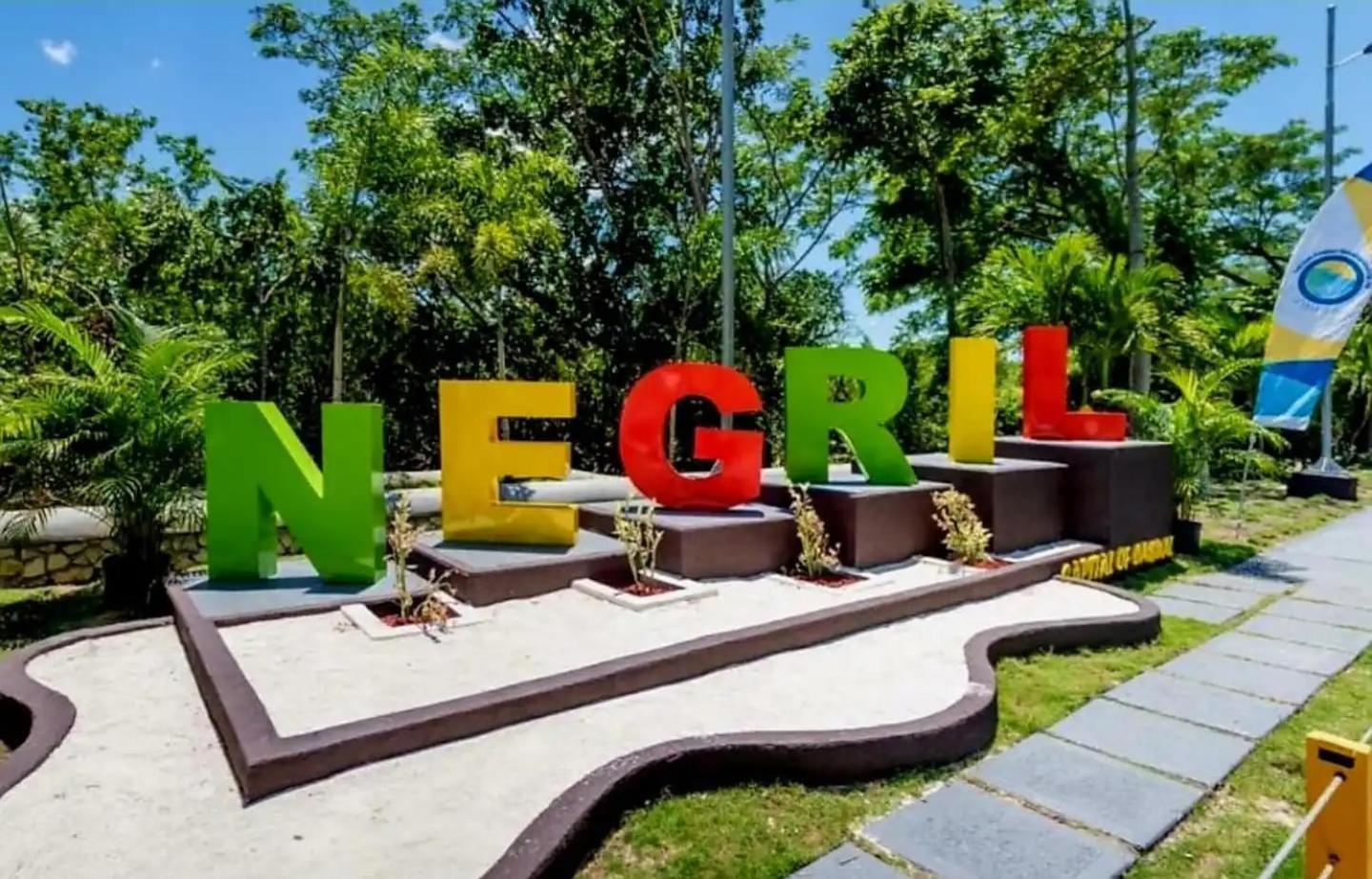 Villa Irie Vibes Ocean View à Negril Extérieur photo
